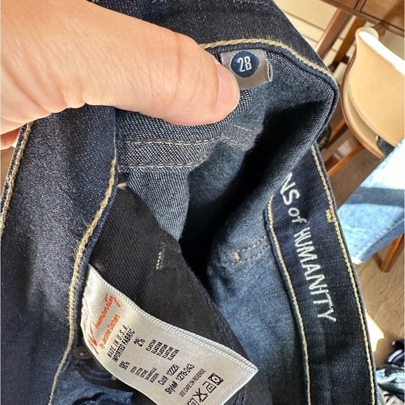 Citizens of Humanity Straight Leg Jeans - Picture 4 of 4